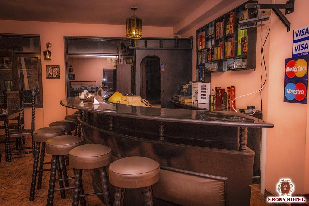 Ebony Hotel Huaraz  Zewnętrze zdjęcie